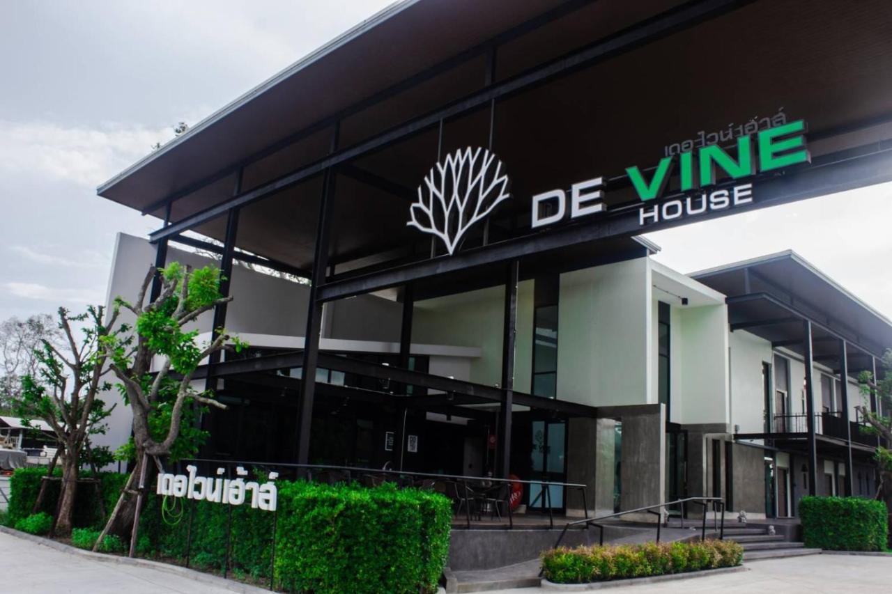 De Vine House Hotell Roi Et Eksteriør bilde