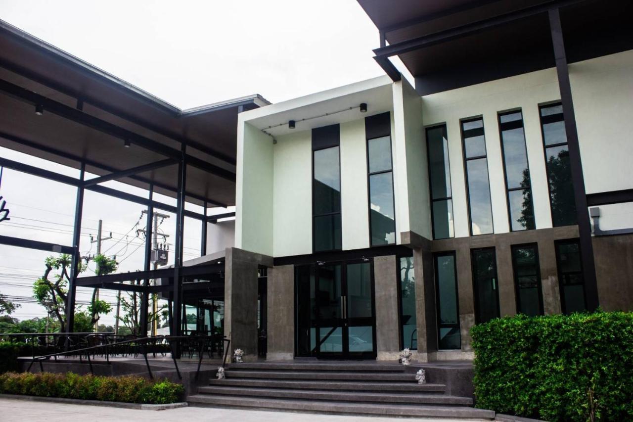De Vine House Hotell Roi Et Eksteriør bilde