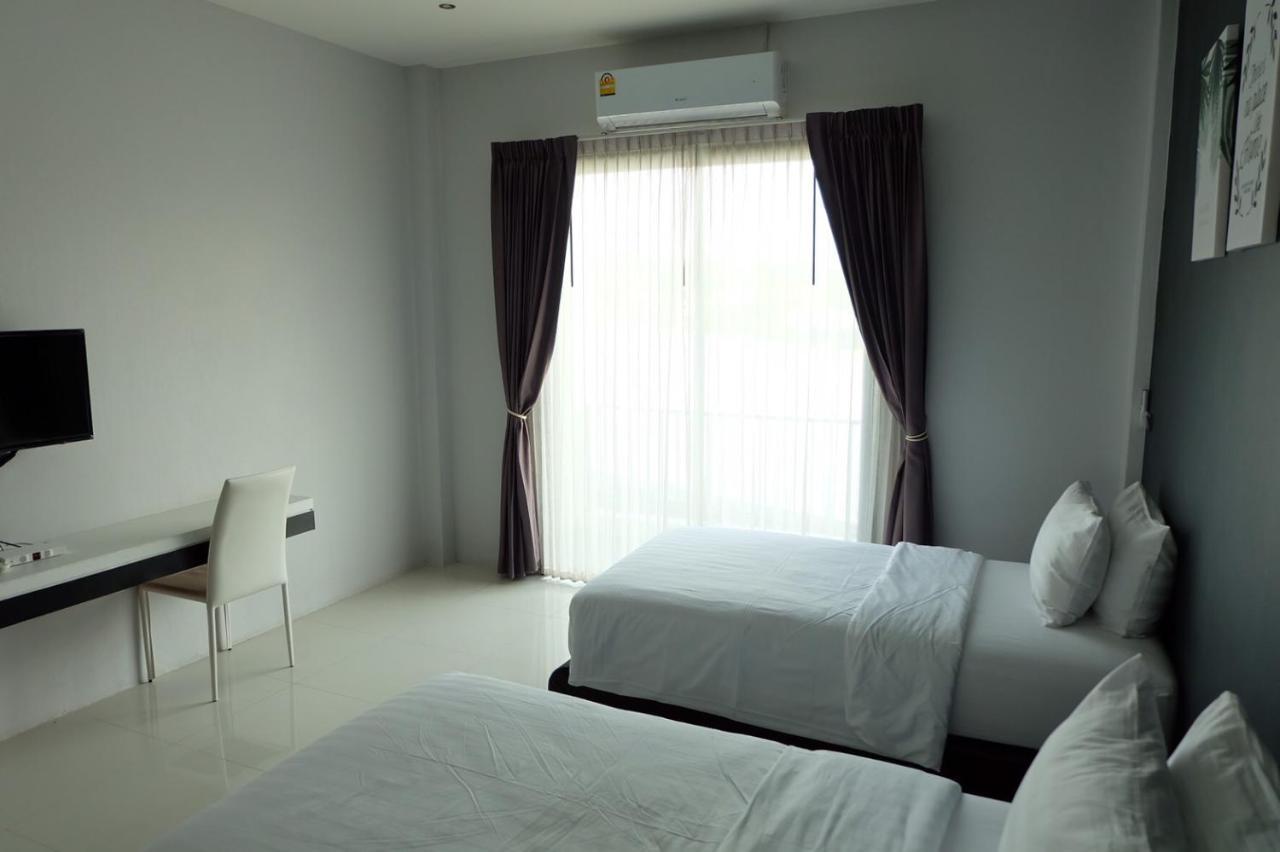 De Vine House Hotell Roi Et Eksteriør bilde