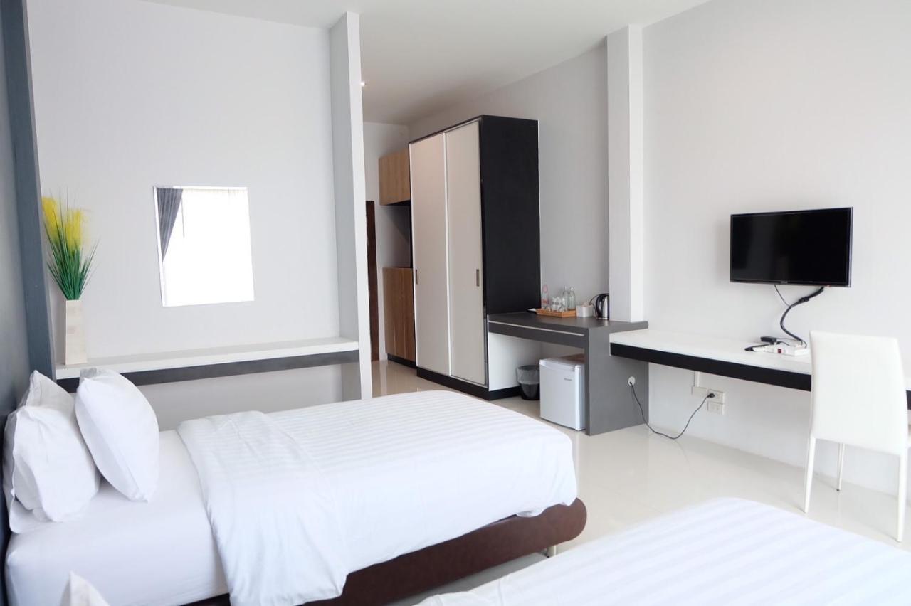 De Vine House Hotell Roi Et Eksteriør bilde